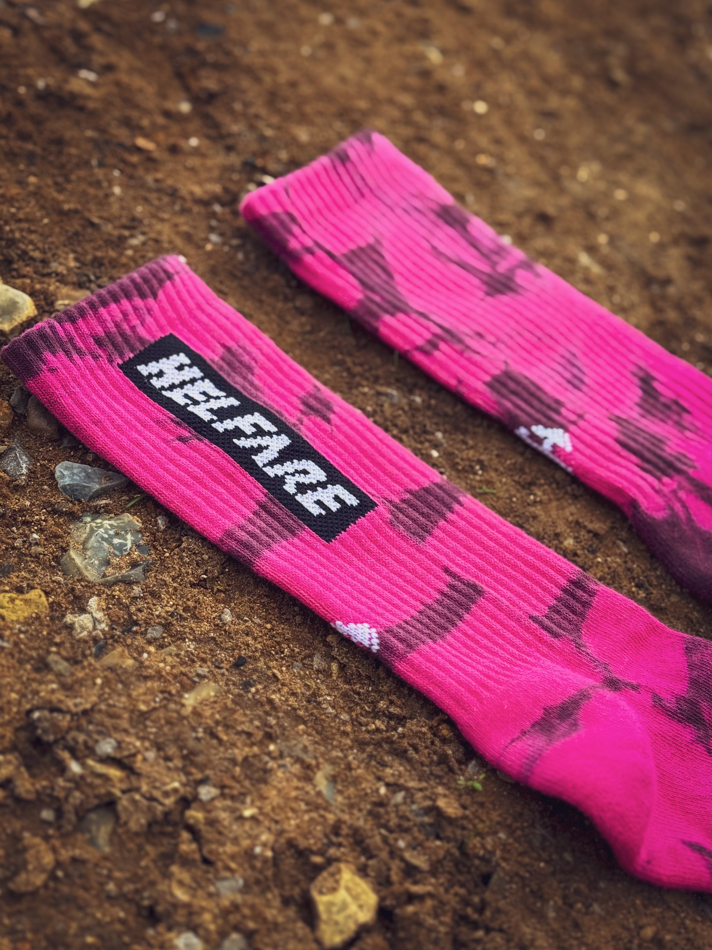 Box Logo Crew Sock | Black | HELFARE High Performance MTB Kit