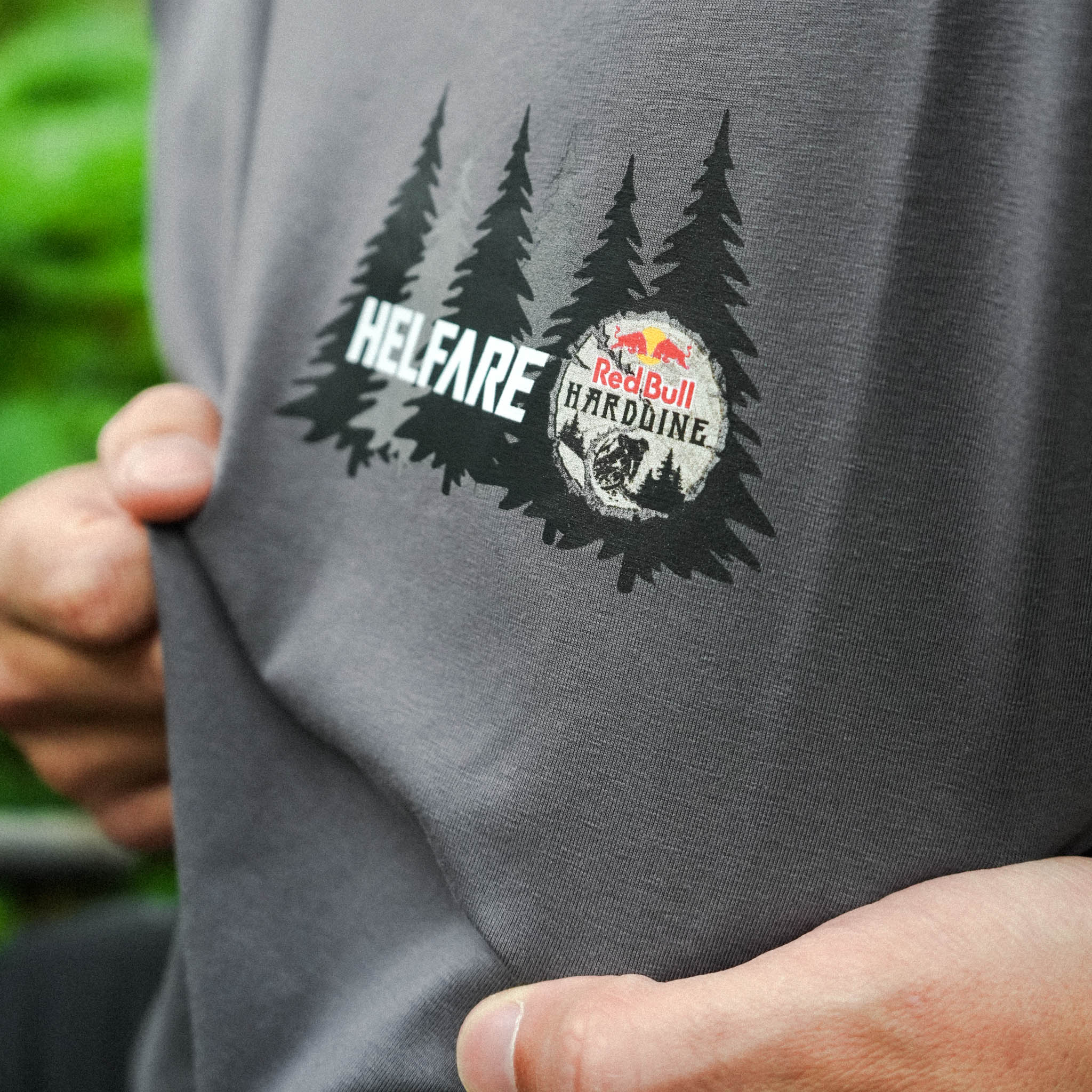 RED BULL HARDLINE TEE | GREY