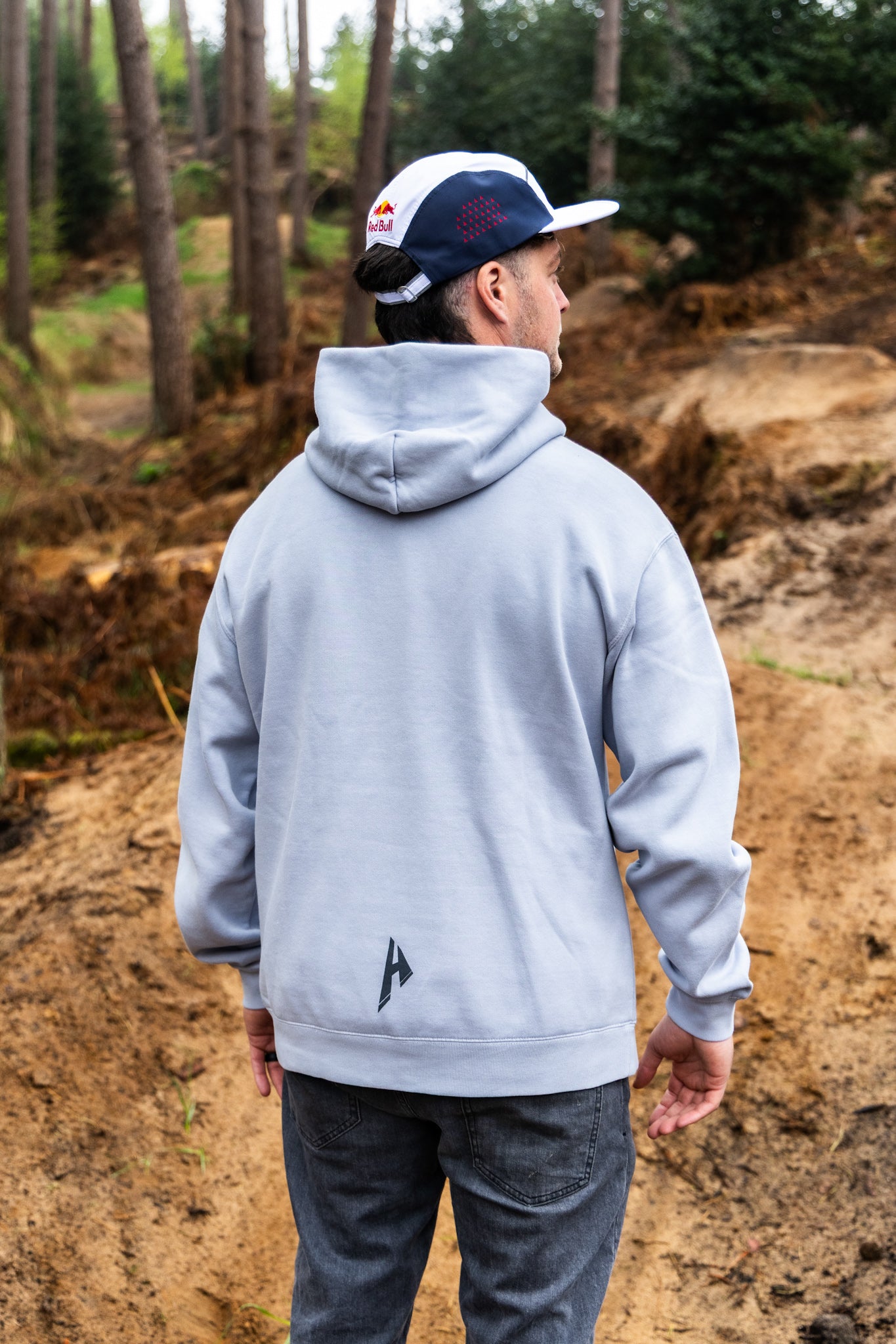 Core Hoodie - Relaxed Fit