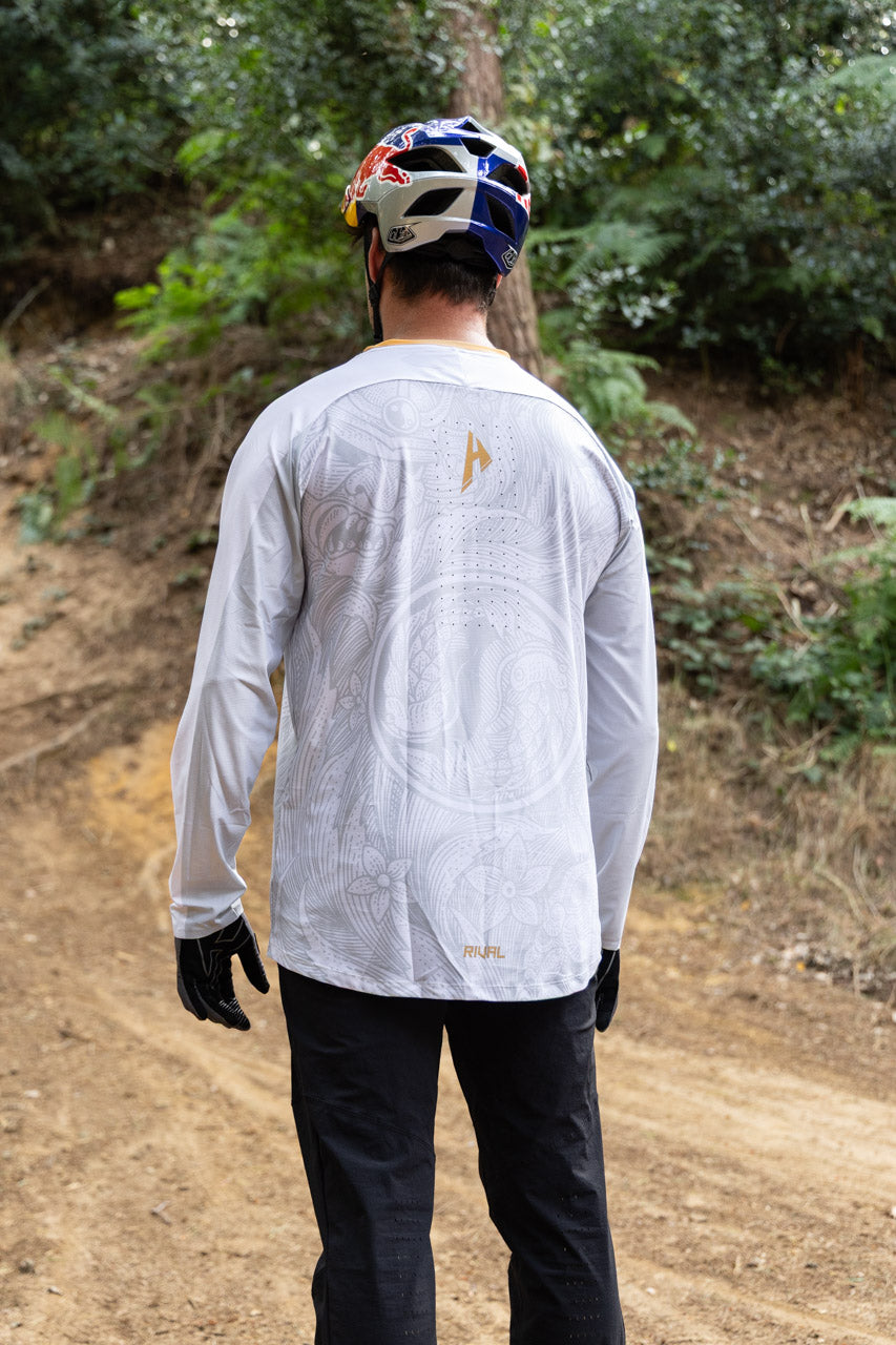 Rival Jersey | Sazuka Grey