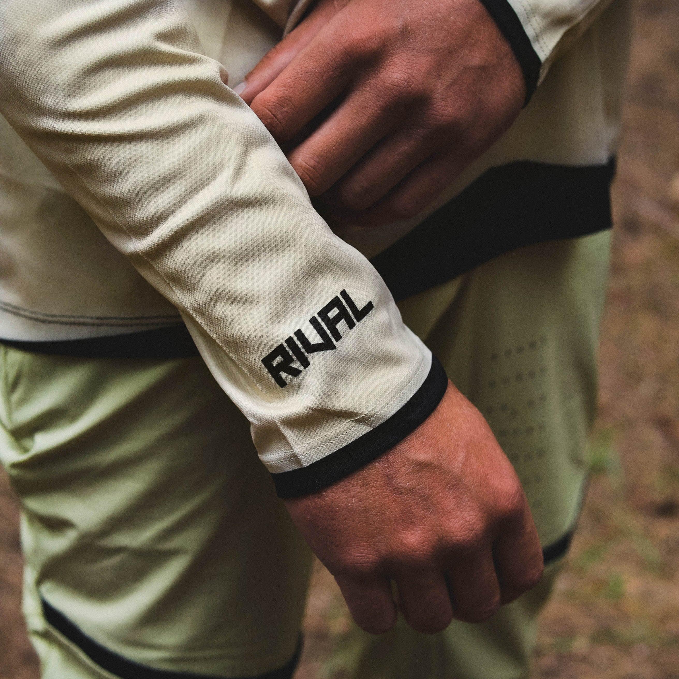 Rival Long Sleeve Jersey | Dijon Mustard - HELFARE