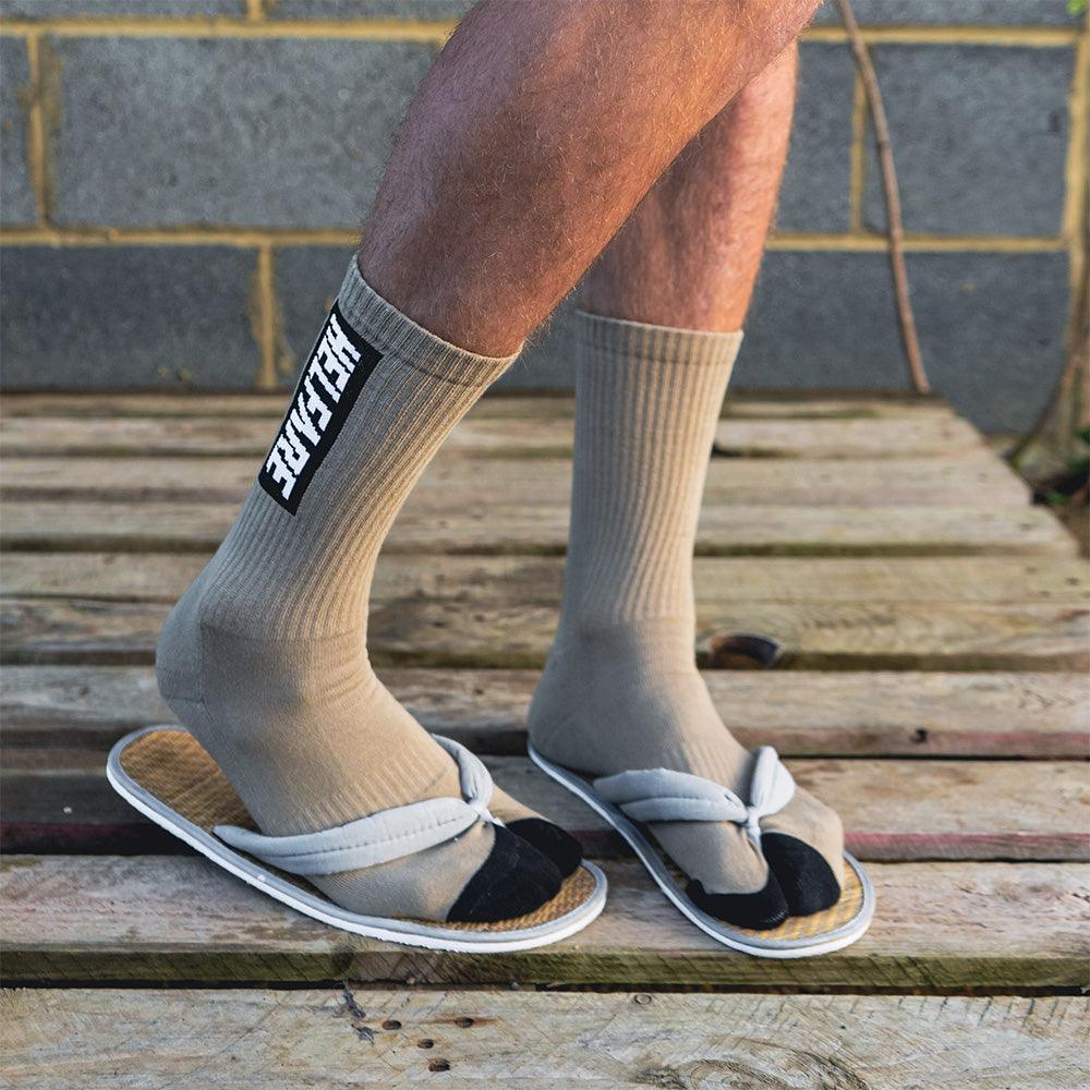 Box Logo Crew Beige Socks | HELFARE High Performance MTB Kit