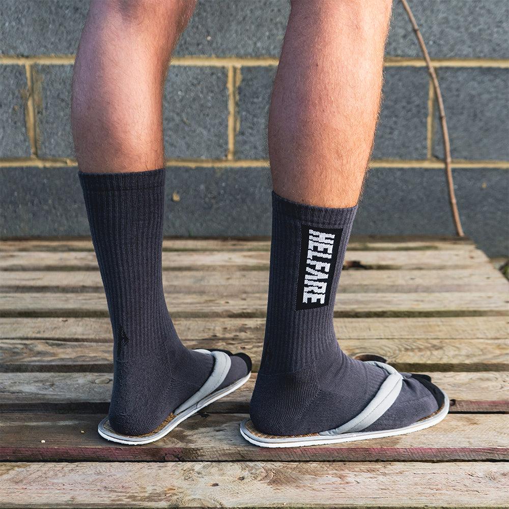 HELFARE Box Logo Crew Sock | Grey