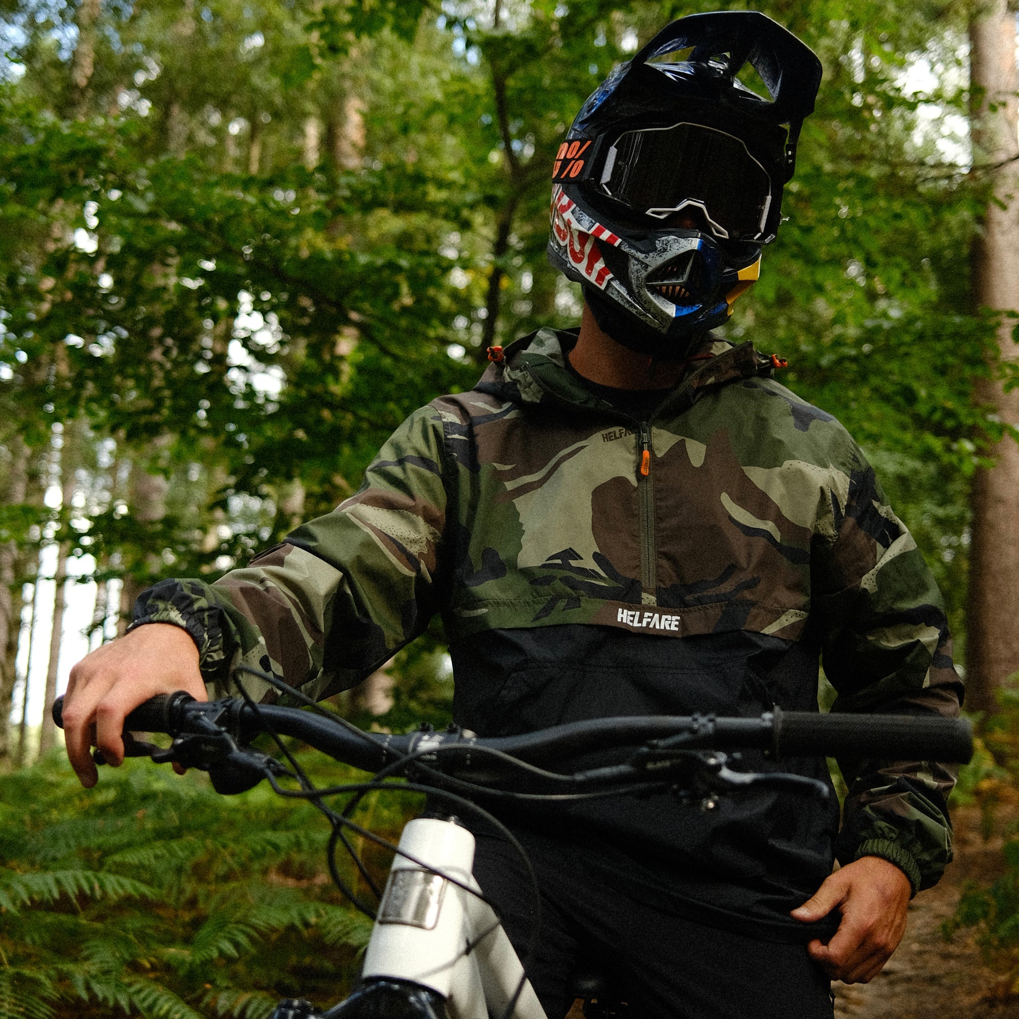 TRAIL JACKETS - HELFARE