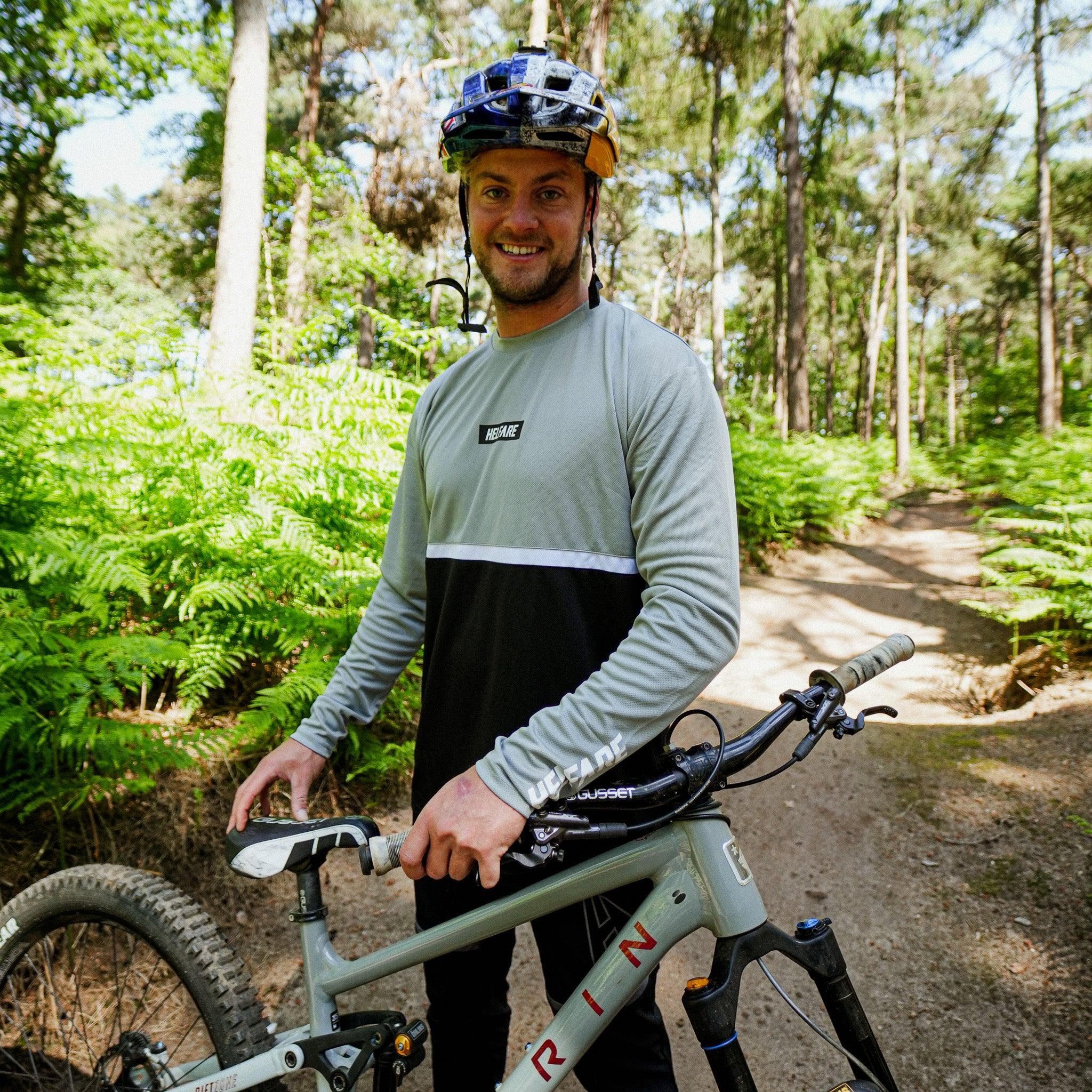 Cadence Long Sleeve Jersey | Grey &amp; Black - HELFARE