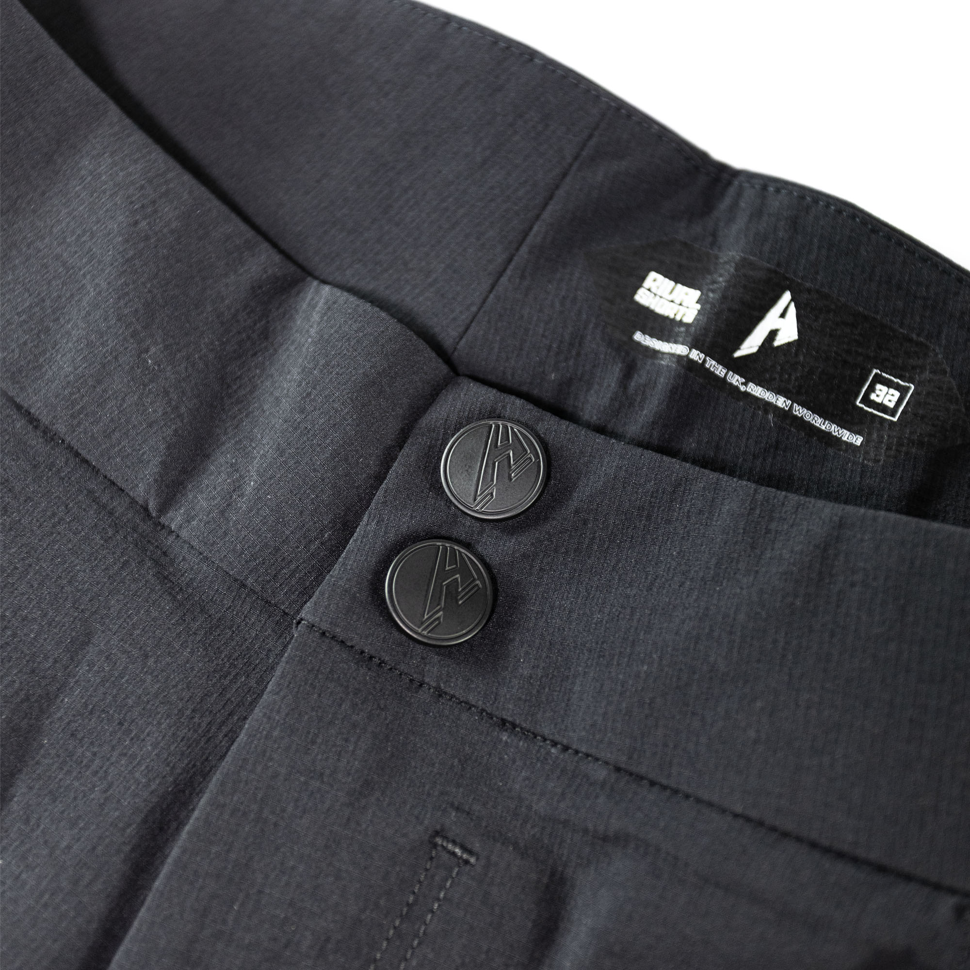 Rival Shorts | Jet Black